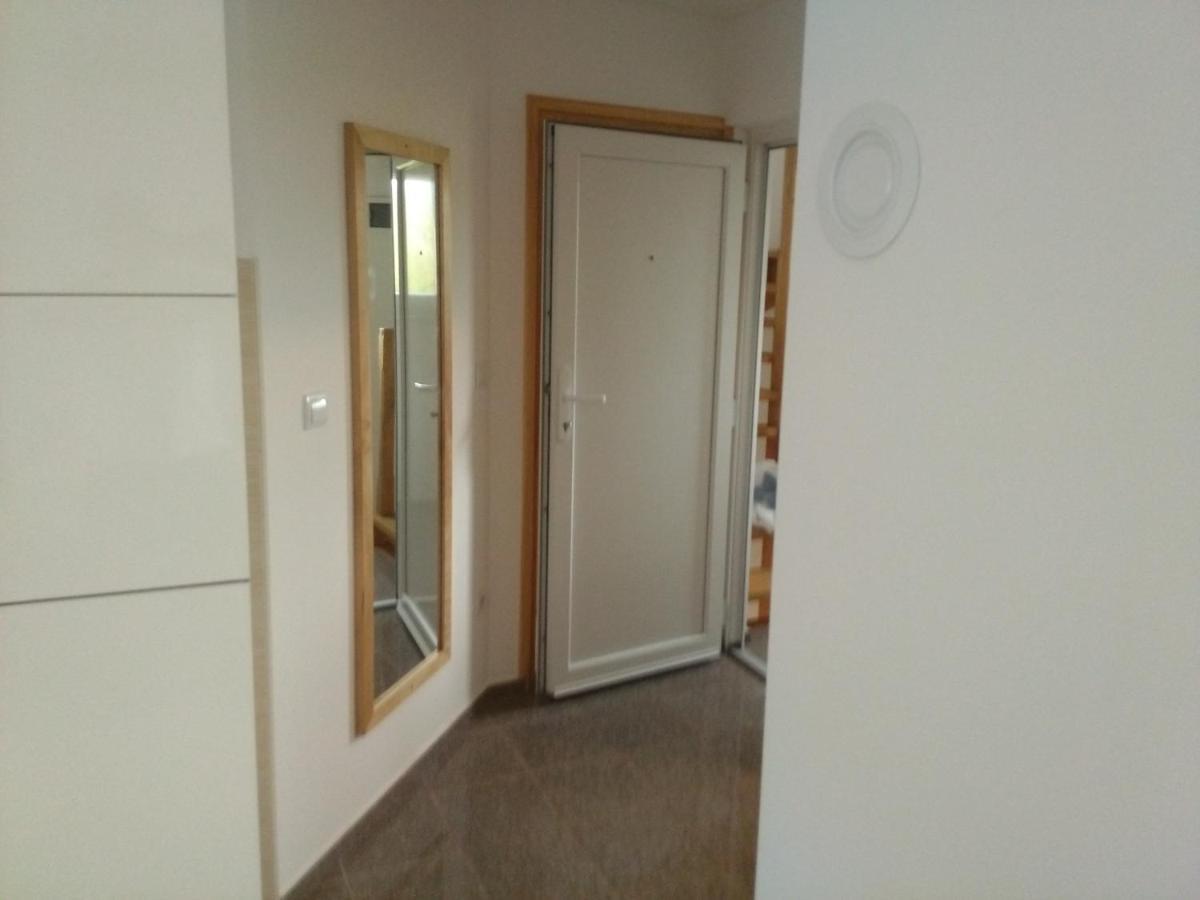 Apartments By The Sea Pag - 11778 パグ エクステリア 写真